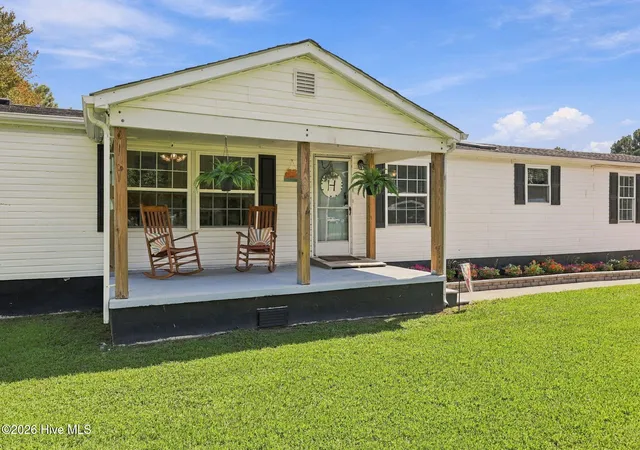 Photo 1 of Manufactured home for sale at 1022 Davis Rd, Elizabeth City, NC 27909 | MLS# 100603105 | Listing updated on 2026-09-20