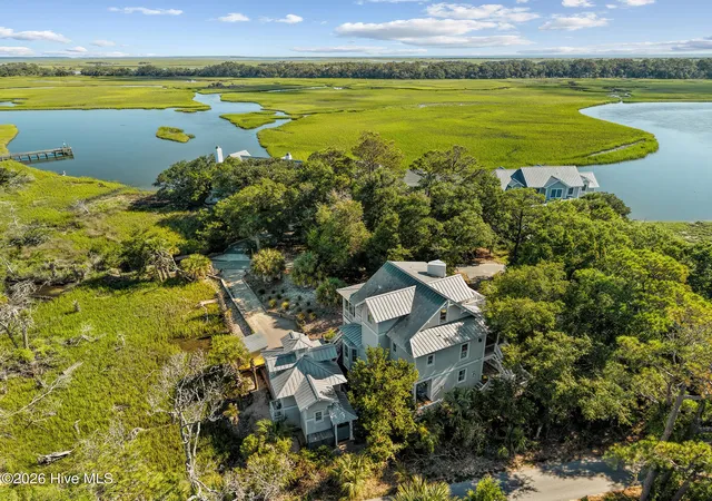Photo 3 of Single family home for sale at 1 Boathouse Tract, Bald Head Island, NC 28461 | MLS# 100601157 | Listing updated on 2026-09-20