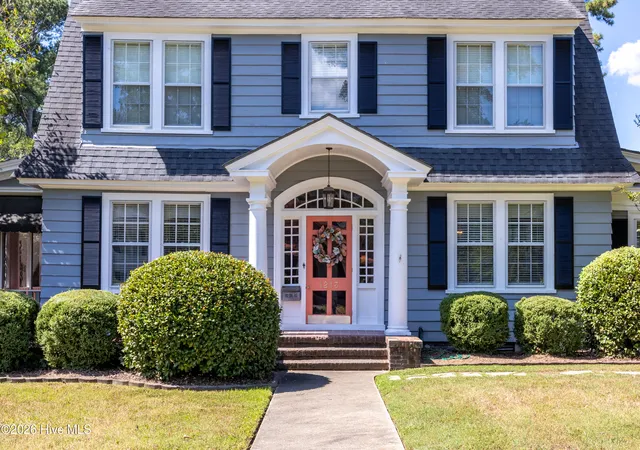 Photo 4 of Single family home for sale at 1213 Nash St N, Wilson, NC 27893 | MLS# 100602313 | Listing updated on 2026-09-09