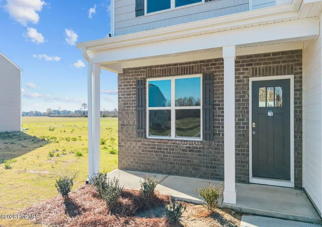 Photo 3 of Single family home for sale at 106 Marsden Cir, La Grange, NC 28551 | MLS# 100602682 | Listing updated on 2026-09-11