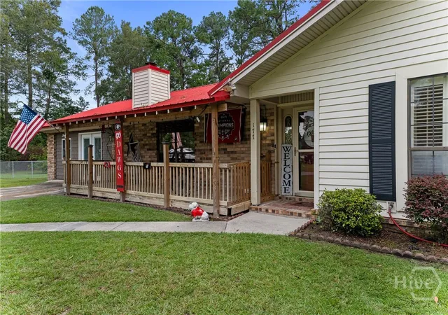 Photo 3 of Single family home for sale at 177 Bea Rd, Richmond Hill, GA 31324 | MLS# SA364322 | Listing updated on 2026-09-13