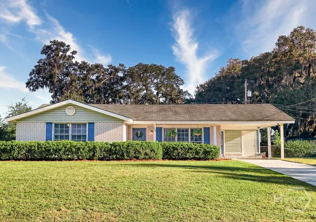 Photo 1 of Single family home for sale at 606 Valleybrook Rd, Savannah, GA 31419 | MLS# SA365743 | Listing updated on 2026-10-29