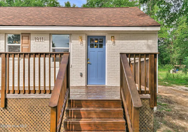 Photo 3 of Single family home for sale at 1911 Elizabeth Dr, Augusta, GA 30906 | MLS# 100591686 | Listing updated on 2026-09-15