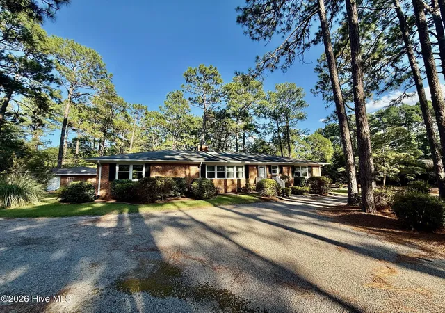 Photo 1 of Single family home for sale at 70 Windmere Rd, Pinehurst, NC 28374 | MLS# 100600648 | Listing updated on 2026-09-14