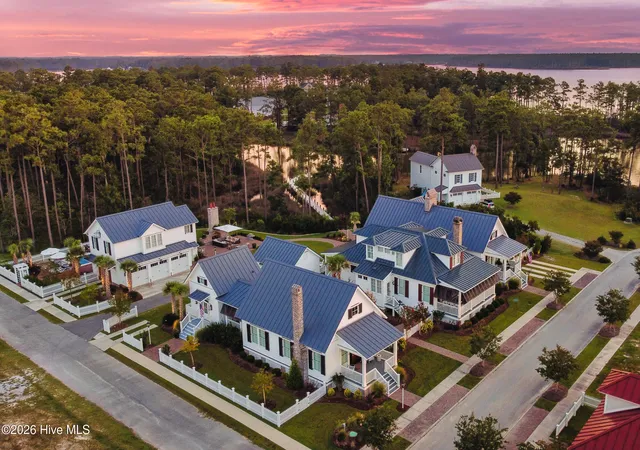 Photo 2 of Single family home for sale at 85 Ballast Point, Oriental, NC 28571 | MLS# 100603060 | Listing updated on 2026-09-16