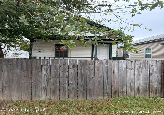 Photo 1 of Single family home for sale at 1916 Walker St, Augusta, GA 30904 | MLS# 100605674 | Listing updated on 2026-10-29