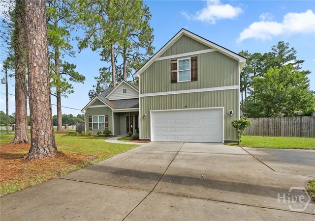 Photo 2 of Single family home for sale at 198 Henry St, Pembroke, GA 31321 | MLS# SA363691 | Listing updated on 2026-09-17