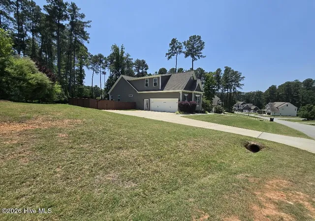 Photo 4 of Single family home for sale at 468 Rockport Dr, Clayton, NC 27527 | MLS# 100600917 | Listing updated on 2026-09-04