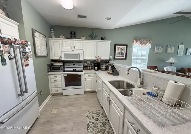 Photo 3 of Condo for sale at 996 Great Egret Cir Sw # 3, Sunset Beach, NC 28468 | MLS# 100601545 | Listing updated on 2026-09-08