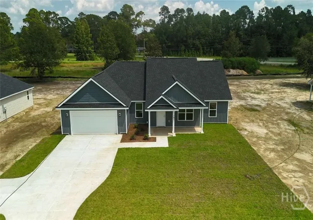 Photo 3 of Single family home for sale at 701 Waters St, Glennville, GA 30427 | MLS# SA364171 | Listing updated on 2026-09-08