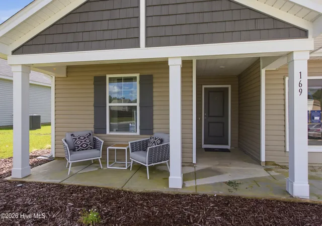 Photo 3 of Single family home for sale at 169 N Squires Ln, Richlands, NC 28574 | MLS# 100603106 | Listing updated on 2026-09-12