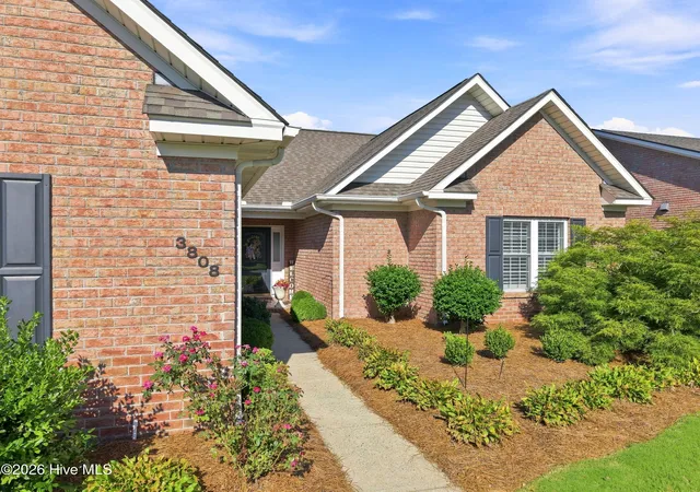 Photo 3 of Single family home for sale at 3808 Rainbow St, Greenville, NC 27834 | MLS# 100601977 | Listing updated on 2026-09-18