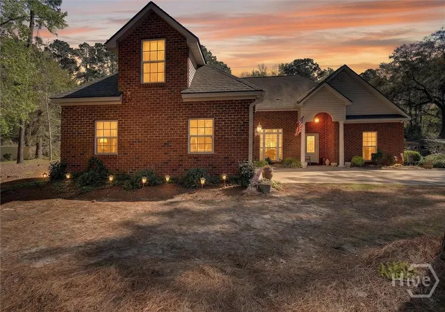 Photo 1 of Single family home for sale at 1460 Little Neck Rd, Savannah, GA 31419 | MLS# SA353052 | Listing updated on 2026-09-10