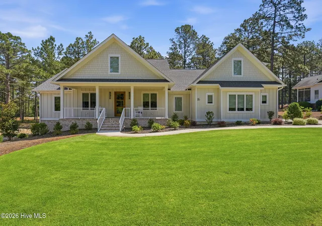 Photo 1 of Single family home for sale at 16 Middlebury Rd, Pinehurst, NC 28374 | MLS# 100583295 | Listing updated on 2026-09-15