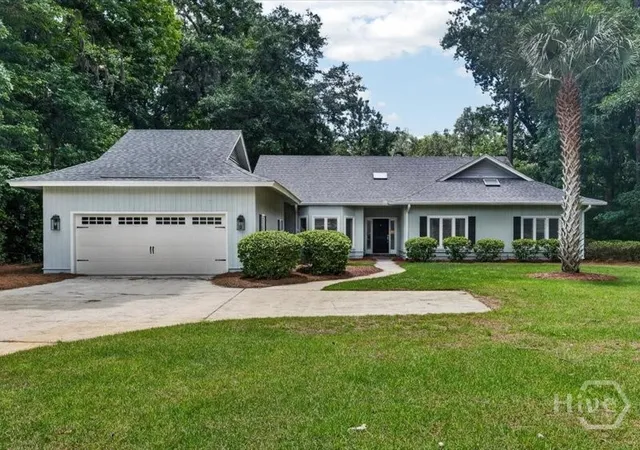 Photo 1 of Single family home for sale at 1 Black Hawk Trl, Savannah, GA 31411 | MLS# SA366039 | Listing updated on 2026-10-23