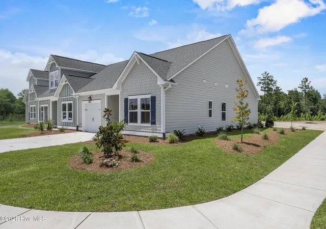 Photo 2 of Townhouse for sale at 1087 Fryar Ave #94, Leland, NC 28451 | MLS# 100600720 | Listing updated on 2026-09-02