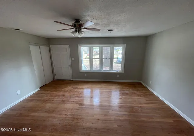 Photo 2 of Single family home for sale at 614 E Cockrell St, Nashville, NC 27856 | MLS# 100603096 | Listing updated on 2026-09-12