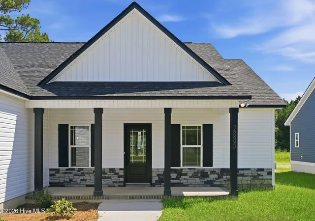 Photo 2 of Single family home for sale at 2885 Catherine Lake Rd, Richlands, NC 28574 | MLS# 100555124 | Listing updated on 2026-09-09