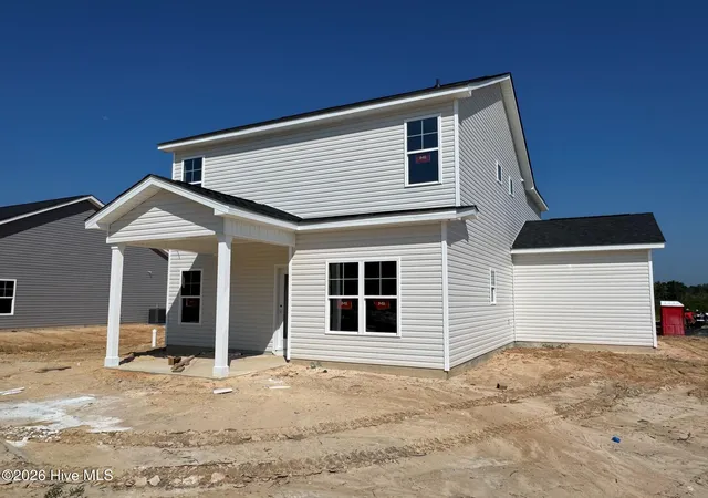 Photo 3 of Single family home for sale at 189 Ashley Hts Dr, Aberdeen, NC 28315 | MLS# 100595508 | Listing updated on 2026-09-11