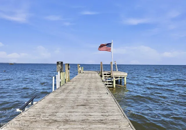 Photo 4 of Single family home for sale at 158 Mariners Way, Moyock, NC 27958 | MLS# 100600580 | Listing updated on 2026-09-02