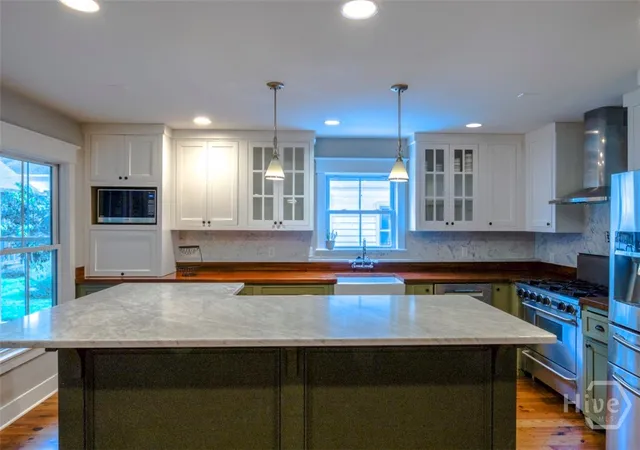 Photo 3 of Single family home for sale at 65 Richmond Dr, Savannah, GA 31406 | MLS# SA363662 | Listing updated on 2026-09-19