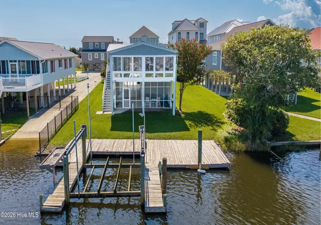 Photo 1 of Single family home for sale at 4074 4th Street, Surf City, NC 28445 | MLS# 100601423 | Listing updated on 2026-09-09