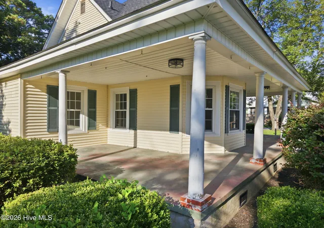 Photo 3 of Single family home for sale at 296 4th Street, Ayden, NC 28513 | MLS# 100601045 | Listing updated on 2026-09-14