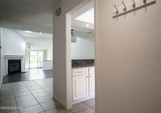 Photo 4 of Townhouse for sale at 211 Inland Greens Cir, Wilmington, NC 28405 | MLS# 100560889 | Listing updated on 2026-10-27