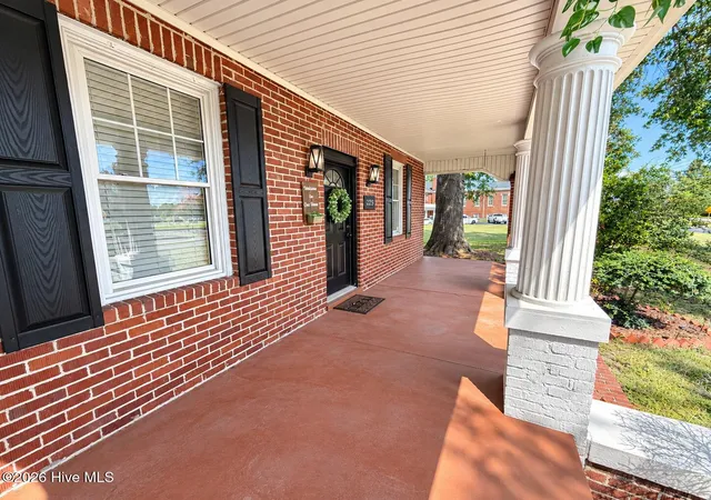 Photo 3 of Single family home for sale at 225 N Church St, Conway, NC 27820 | MLS# 100602111 | Listing updated on 2026-10-05