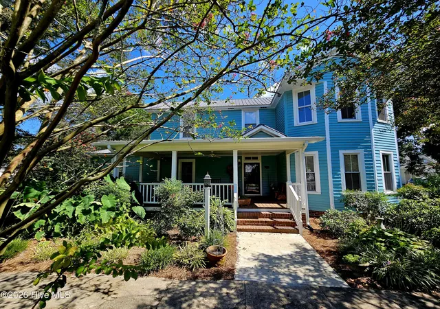 Photo 1 of Single family home for sale at 405 W Clinton St, Roseboro, NC 28382 | MLS# 100592195 | Listing updated on 2026-09-15