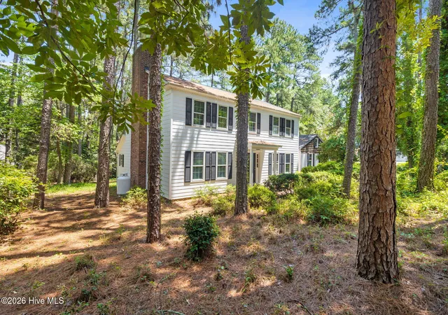 Photo 1 of Single family home for sale at 102 James Crk Rd, Southern Pines, NC 28387 | MLS# 100595915 | Listing updated on 2026-09-04