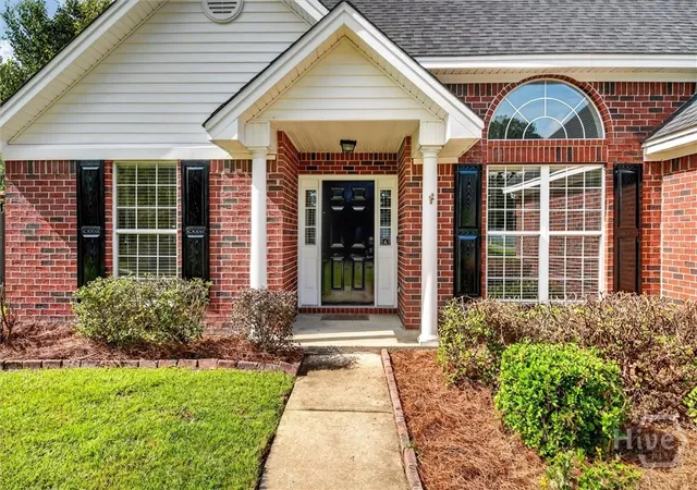 Photo 3 of Single family home for sale at 100 Dimick Dr, Richmond Hill, GA 31324 | MLS# SA363946 | Listing updated on 2026-10-09