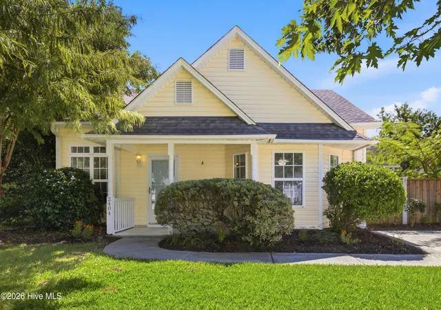 Photo 1 of Single family home for sale at 2404 Sapling Cir, Wilmington, NC 28411 | MLS# 100602193 | Listing updated on 2026-09-19