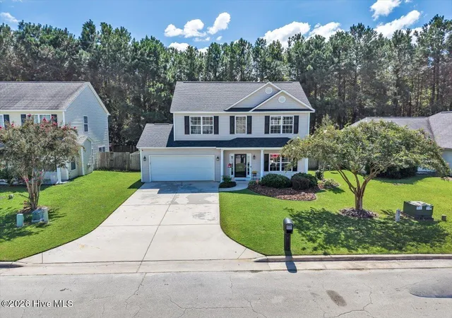 Photo 1 of Single family home for sale at 118 Crooked Run Dr, New Bern, NC 28560 | MLS# 100602321 | Listing updated on 2026-10-14
