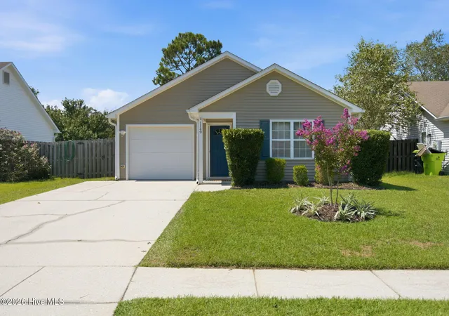 Photo 2 of Single family home for sale at 1149 Amber Pines Dr, Leland, NC 28451 | MLS# 100594294 | Listing updated on 2026-09-15
