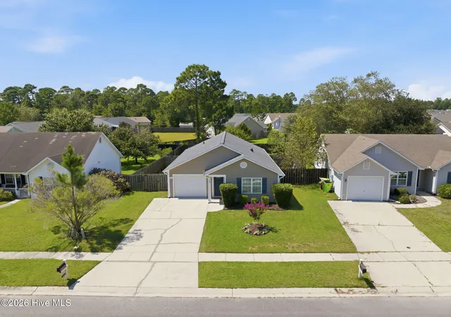 Photo 3 of Single family home for sale at 1149 Amber Pines Dr, Leland, NC 28451 | MLS# 100594294 | Listing updated on 2026-09-15