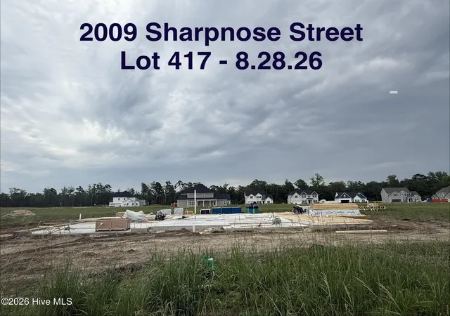 Photo 3 of Single family home for sale at 2009 Sharpnose St, New Bern, NC 28562 | MLS# 100596680 | Listing updated on 2026-09-04
