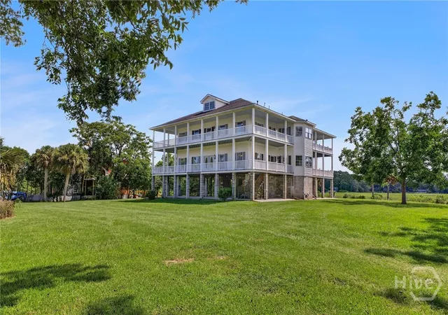 Photo 3 of Single family home for sale at 613 Rivers End Dr, Savannah, GA 31406 | MLS# SA363642 | Listing updated on 2026-10-09