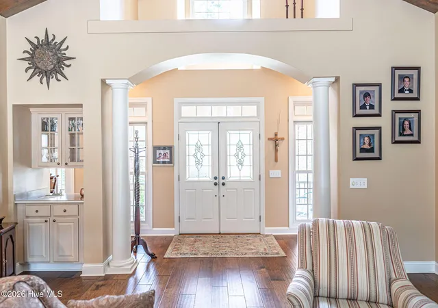 Photo 3 of Single family home for sale at 27 Plantation Dr, Southern Pines, NC 28387 | MLS# 100610304 | Listing updated on 2026-10-21