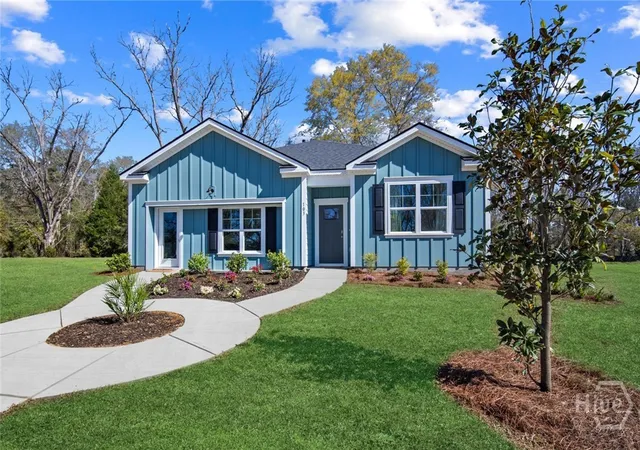 Photo 1 of Single family home for sale at 135 Fernhill Dr, Statesboro, GA 30461 | MLS# SA361689 | Listing updated on 2026-09-14