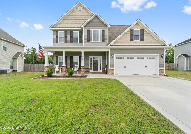 Photo 1 of Single family home for sale at 135 Prelude Dr, Richlands, NC 28574 | MLS# 100579911 | Listing updated on 2026-09-06