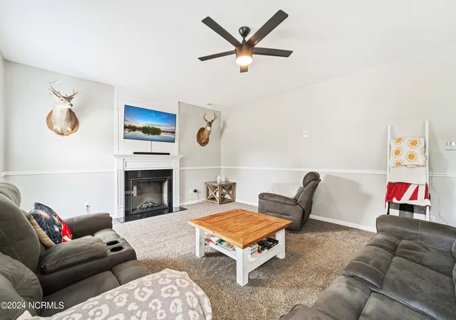 Photo 3 of Single family home for sale at 135 Prelude Dr, Richlands, NC 28574 | MLS# 100579911 | Listing updated on 2026-09-06