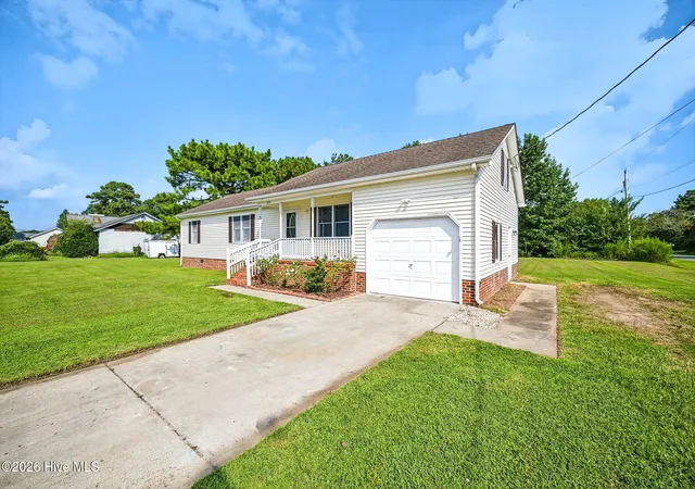 Photo 3 of Single family home for sale at 104 Sample Dr, Elizabeth City, NC 27909 | MLS# 100600786 | Listing updated on 2026-09-14