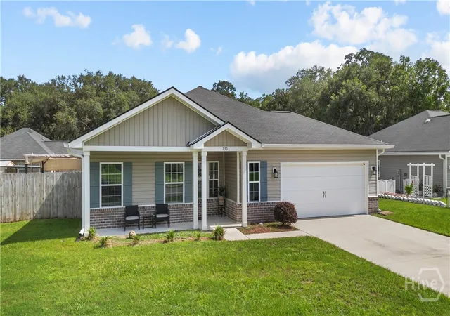 Photo 1 of Single family home for sale at 230 Maggie Ln, Allenhurst, GA 31301 | MLS# SA363670 | Listing updated on 2026-09-19