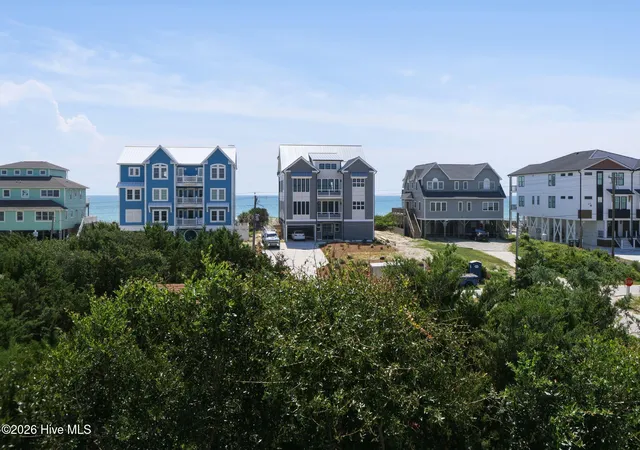 Photo 4 of Single family home for sale at 102 Gregg St, Emerald Isle, NC 28594 | MLS# 100600522 | Listing updated on 2026-09-01