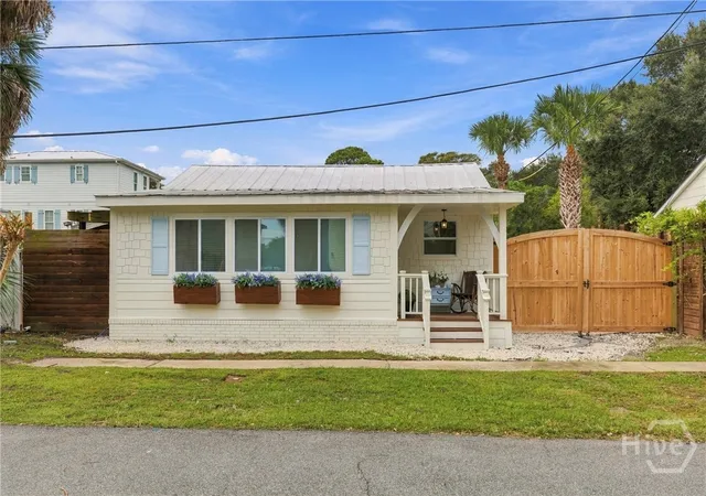 Photo 1 of Single family home for sale at 1213 5th Avenue, Tybee Island, GA 31328 | MLS# SA366065 | Listing updated on 2026-10-25