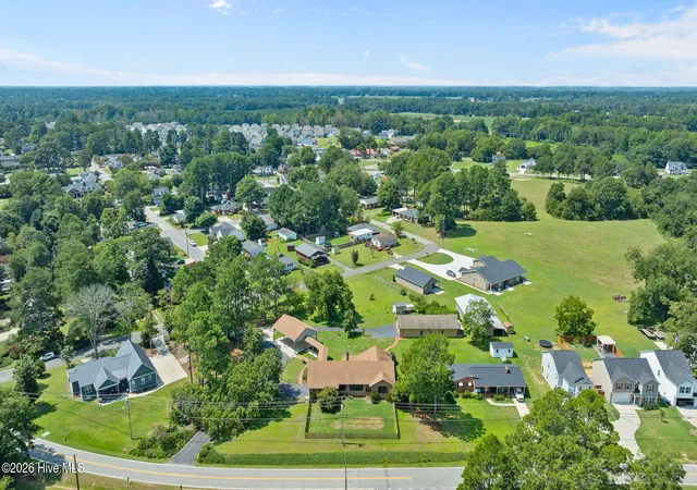 Photo 3 of Single family home for sale at 303 N Lincoln St, Benson, NC 27504 | MLS# 100559651 | Listing updated on 2026-09-22