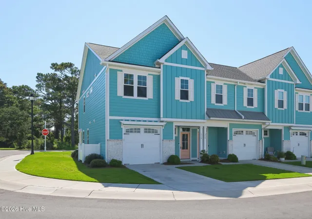 Photo 2 of Townhouse for sale at 316 Fishing Duck, Beaufort, NC 28516 | MLS# 100603067 | Listing updated on 2026-09-11