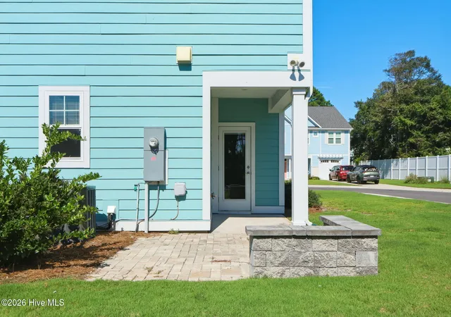 Photo 3 of Townhouse for sale at 316 Fishing Duck, Beaufort, NC 28516 | MLS# 100603067 | Listing updated on 2026-09-11