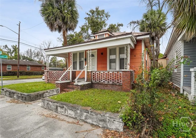 Photo 1 of Multi family home for sale at 928 W Victory Dr, Savannah, GA 31415 | MLS# SA348813 | Listing updated on 2026-09-01